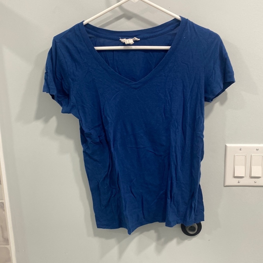 Blue Cotten t shirt small
